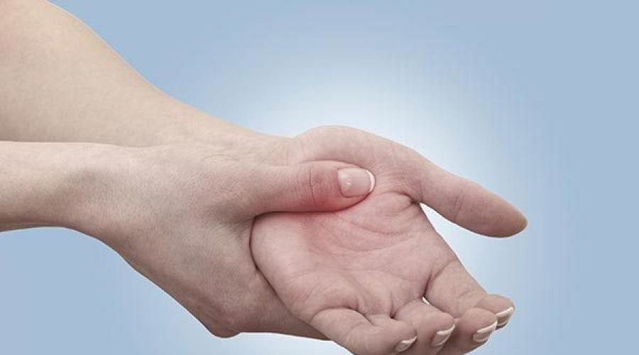 Причины онемения среднего пальца на правой руке и как с ним справиться